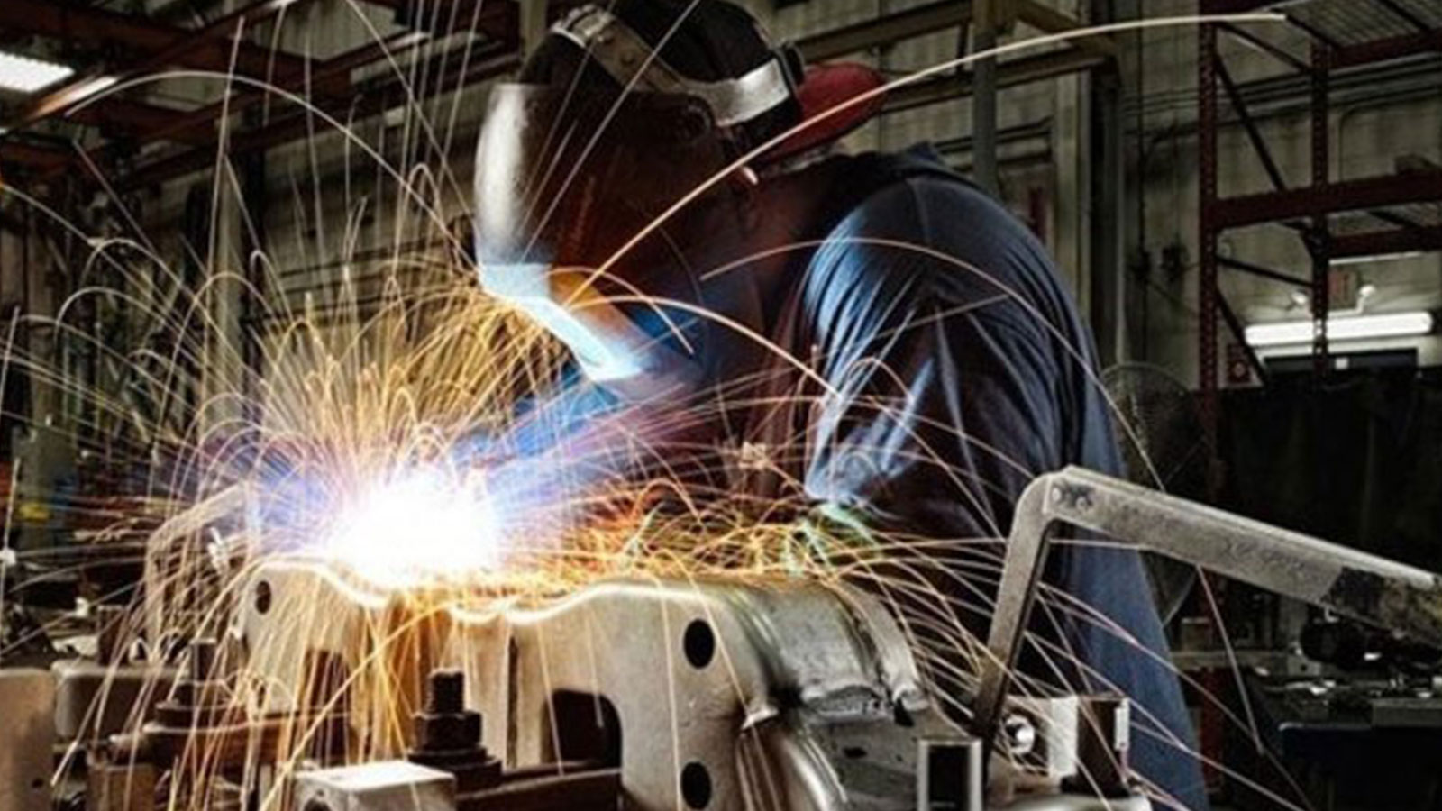 sanayi uretimi 2 ay aranin ardindan geriledi 9srUiCzm