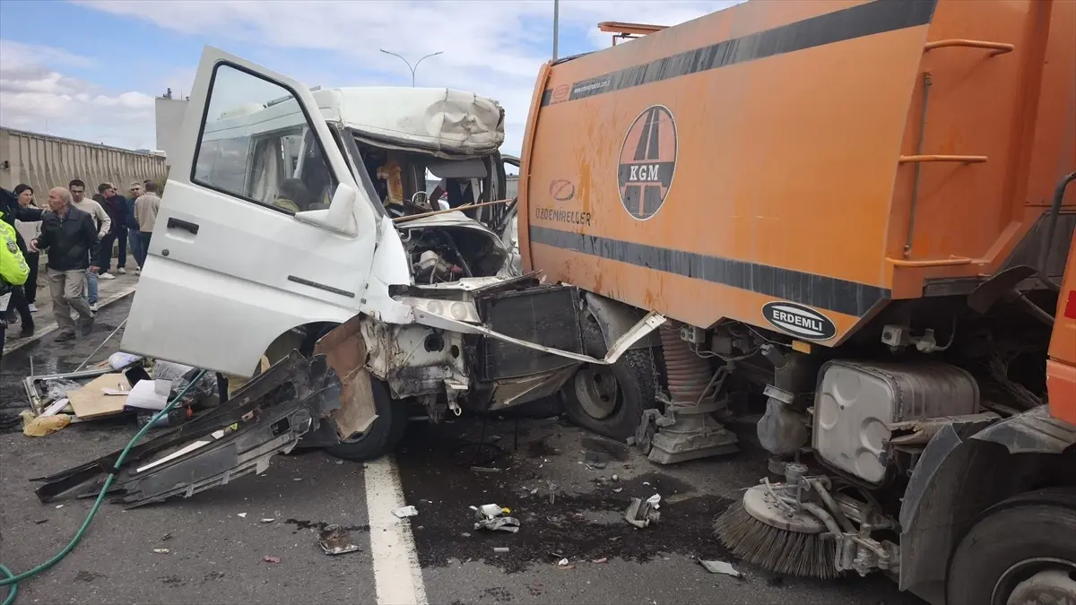 kutahyada kaza 1 olu 1 yarali d1qn7KI8