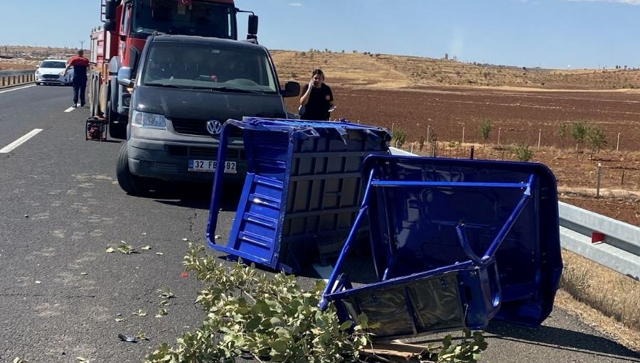 mardinde otomobil ile motosiklet carpisti 1 kisi hayatini kaybetti XnFMqqLG