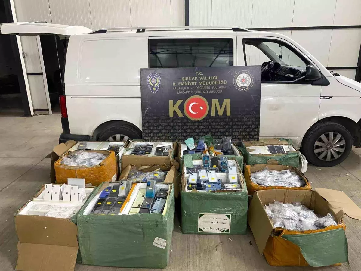 sirnakta uyusturucu ve kacakcilik operasyonlari 51 gozalti s8tFdjhg.jpg