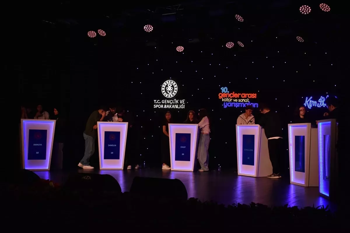 trabzonda genclik sanat yarismalari basladi hxHIdg65