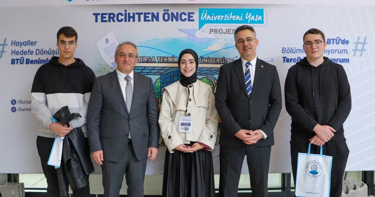 bursada tercihten once universiteni yasa projesi basladi 6d3u8BQJ.webp