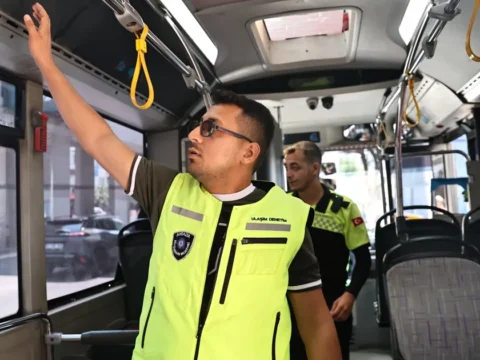 Antalyada toplu ulasimda klima denetimi U8mEnpha