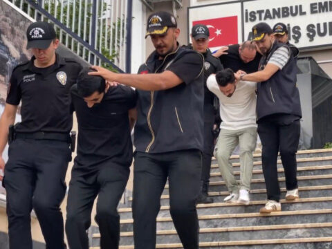 Esenyurttaki plazadaki olay gizemini koruyor emirhanin yanindaki 5 kisi adliyeye sevk edildi uvUPYmQF