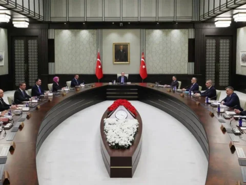 Kabine bugun toplaniyor erdoganin masasinda hangi konu basliklari var jfbvQSIv
